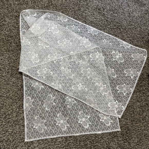 Other - Vtg Table Runner Set Of 2 Lace Floral Rectangle Ivory Cream Retro Cottagecore